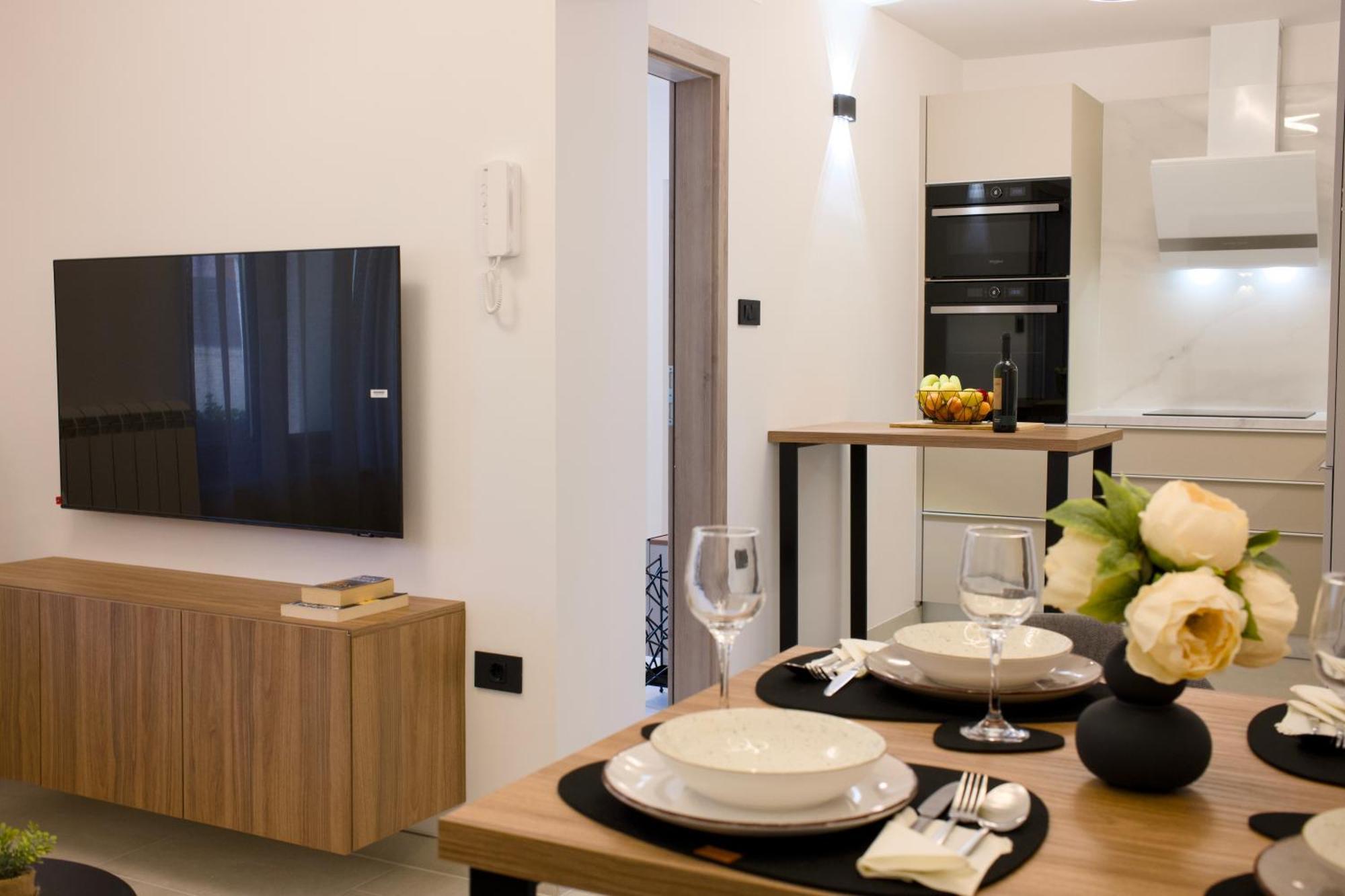 Apartman Amelie A4 Pula Buitenkant foto